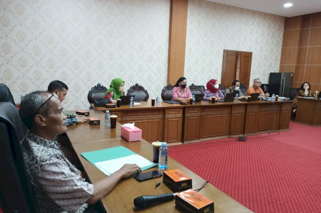 Pembahasan Rancangan Peraturan Daerah Tentang Pajak Daerah Dan Retribusi Daerah