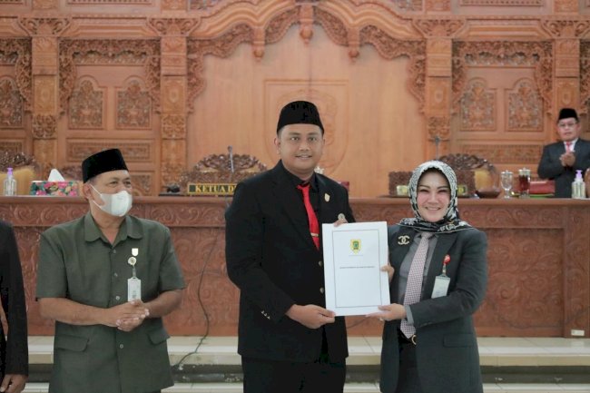 Persetujuan Bersama Atas Rancangan Peraturan Daerah Tentang APBD TA 2023