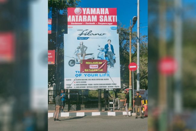 Kegiatan Penertiban Papan Reklame Di Wilayah Kabupaten Klaten