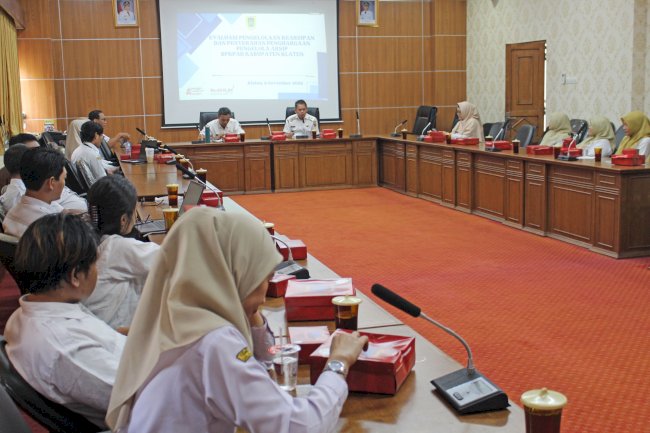 Evaluasi Pengelolaan Kearsipan pada BPKPAD Kabupaten Klaten dan Penyerahan Penghargaan Pengelola Arsip