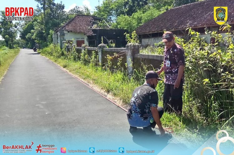 Pemasangan Tanda Batas Di Desa Tambakan Kecamatan Jogonalan dan Desa Tlogo Kecamatan Prambanan Dalam Rangka Pengelolaan Barang Milik Daerah