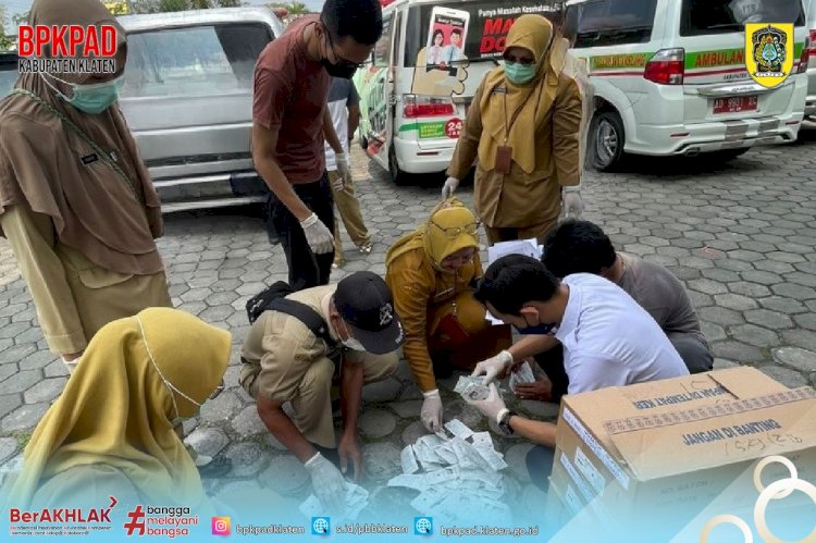 Penelitian Fisik dan Administrasi Atas Barang Persediaan Obat Usul Musnah Karena Telah Kadaluarsa