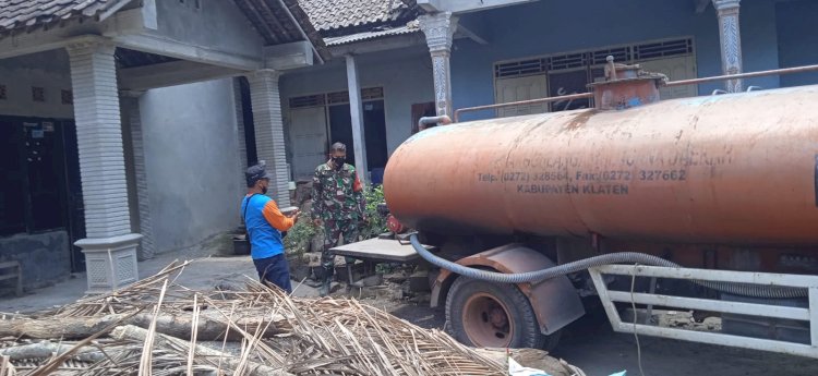 BPKPAD Peduli Air Bersih Di Sejumlah Wilayah Di Kabupaten Klaten Terdampak Kemarau Panjang