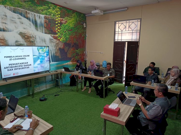 Plt Kepala BPKPAD Kabupaten Klaten Mendorong ASN Di Lingkungannya Mengikuti Pembelajaran Online (E-Learning) Pengetahuan Antikorupsi Dasar Dan Integritas