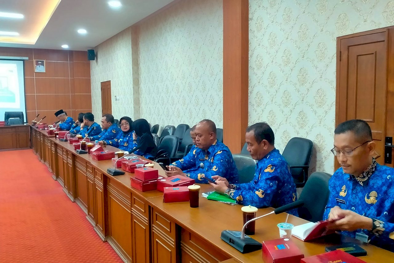 Rapat Koordinasi Pendataan Piutang Pajak Kendaraan Bermotor (PKB)