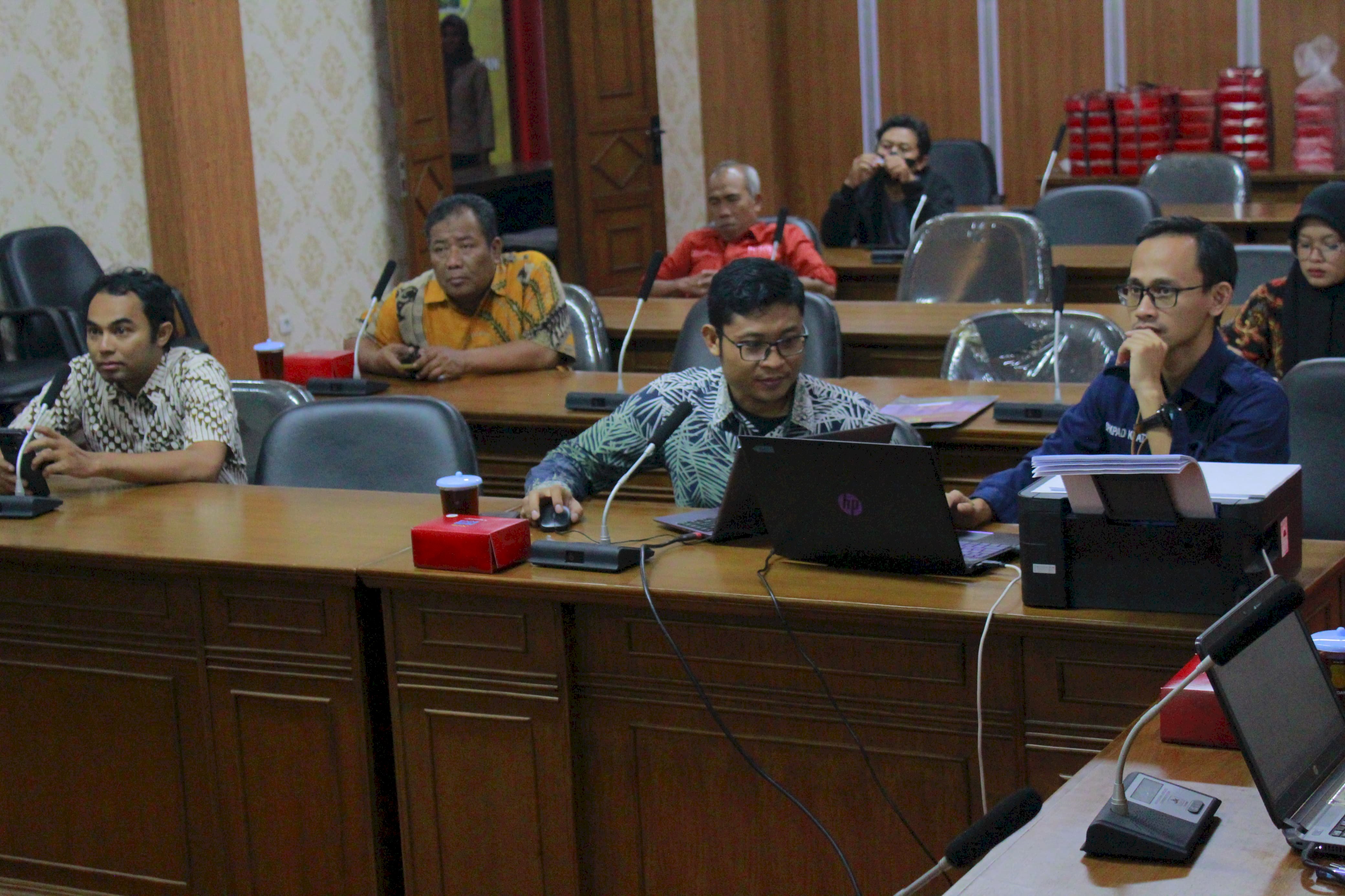 Pelaksanaan Lelang Kendaraan Pemerintah Kabupaten Klaten Tahun 2025 Oleh KPKNL Dengan Sistem Open Bidding