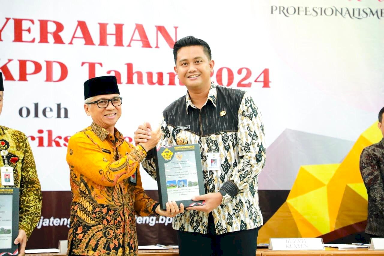 Penyerahan Laporan Hasil Pemeriksaan Atas LKPD Kabupaten Klaten Tahun 2024