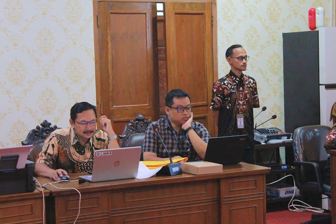 Pelaksanaan Lelang Kendaraan Pemerintah Kabupaten Klaten Tahun 2025 Oleh KPKNL Surakarta Dengan Sistem Open Bidding