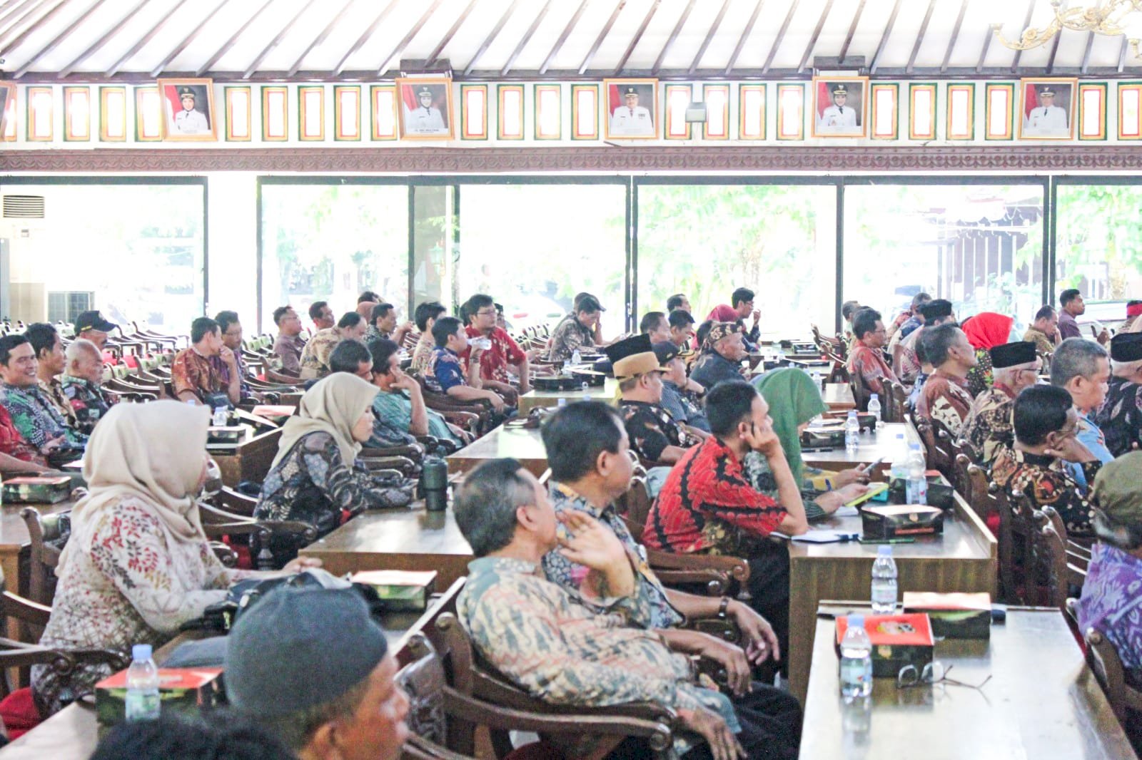 Sosialisasi Dan Penyerahan Pagu Bantuan Keuangan  Yang Bersifat Khusus Kepada Pemerintah Desa
