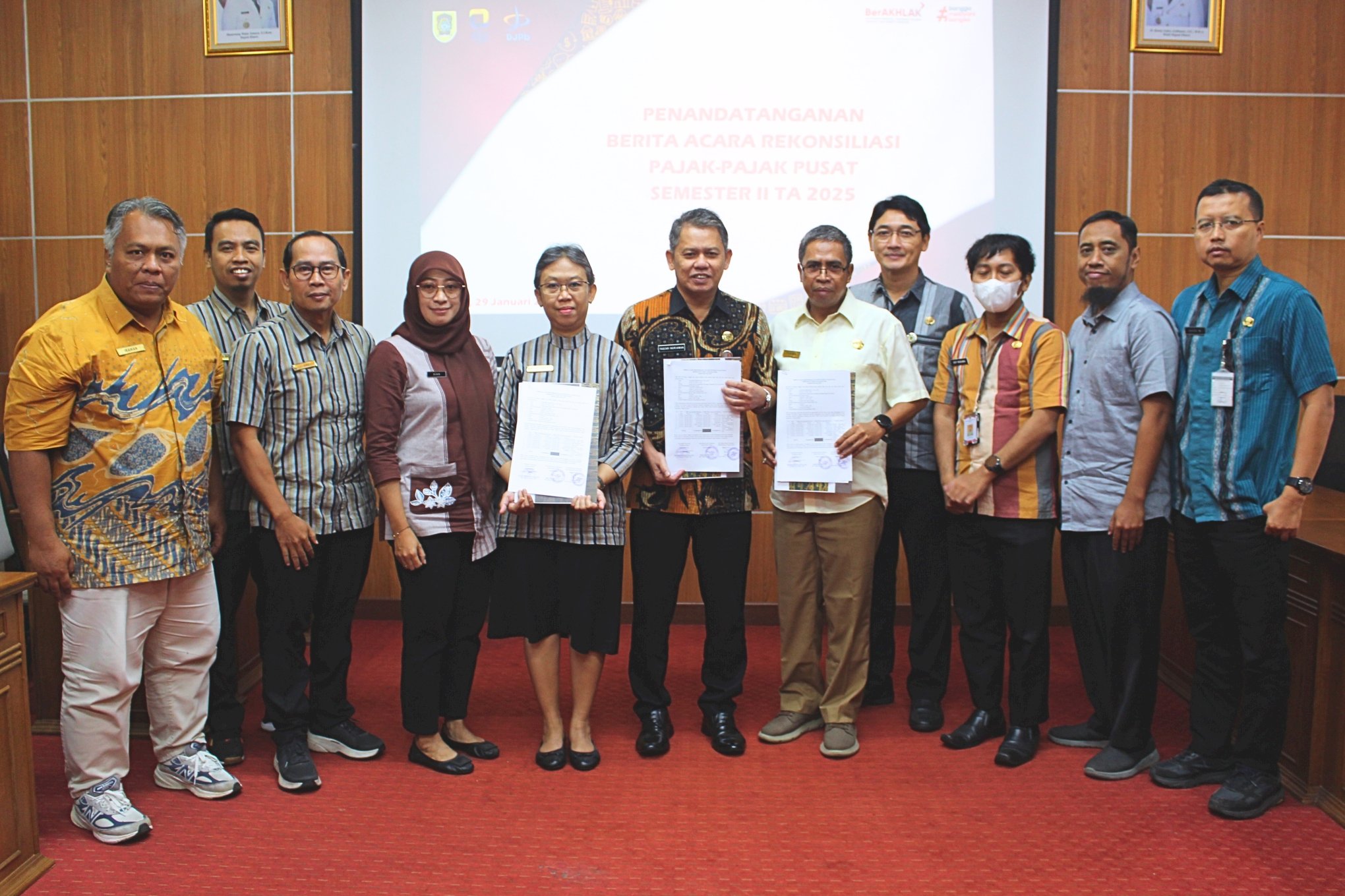 Penandatanganan Berita Acara Rekonsiliasi atas penyetoran Pajak Pusat Semester II Tahun Anggaran 2025