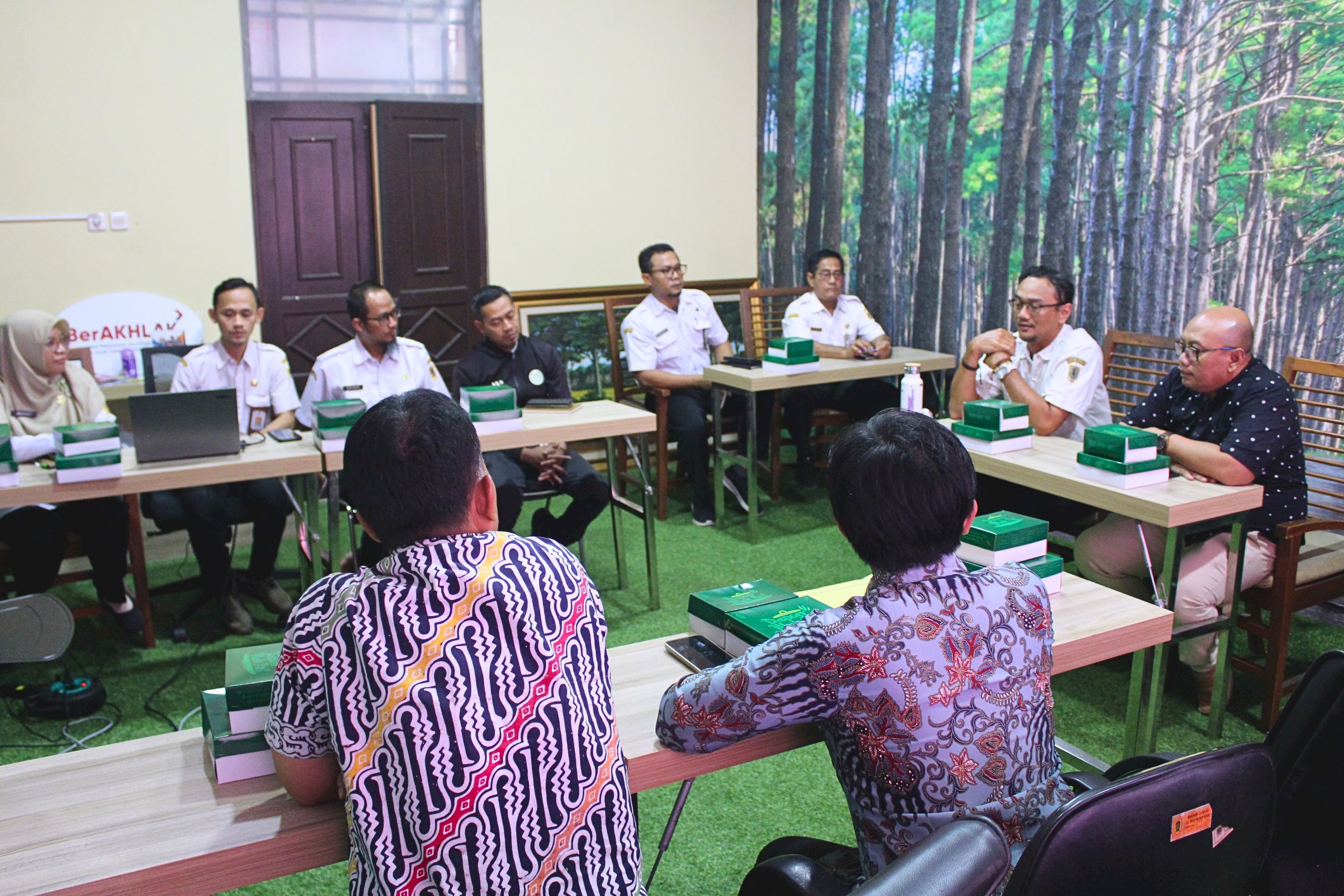 Studi Tiru Pengelolaan Barang Milik Daerah (BMD) ke BPKPAD Kab. Klaten oleh BPKAD Kab. Blitar