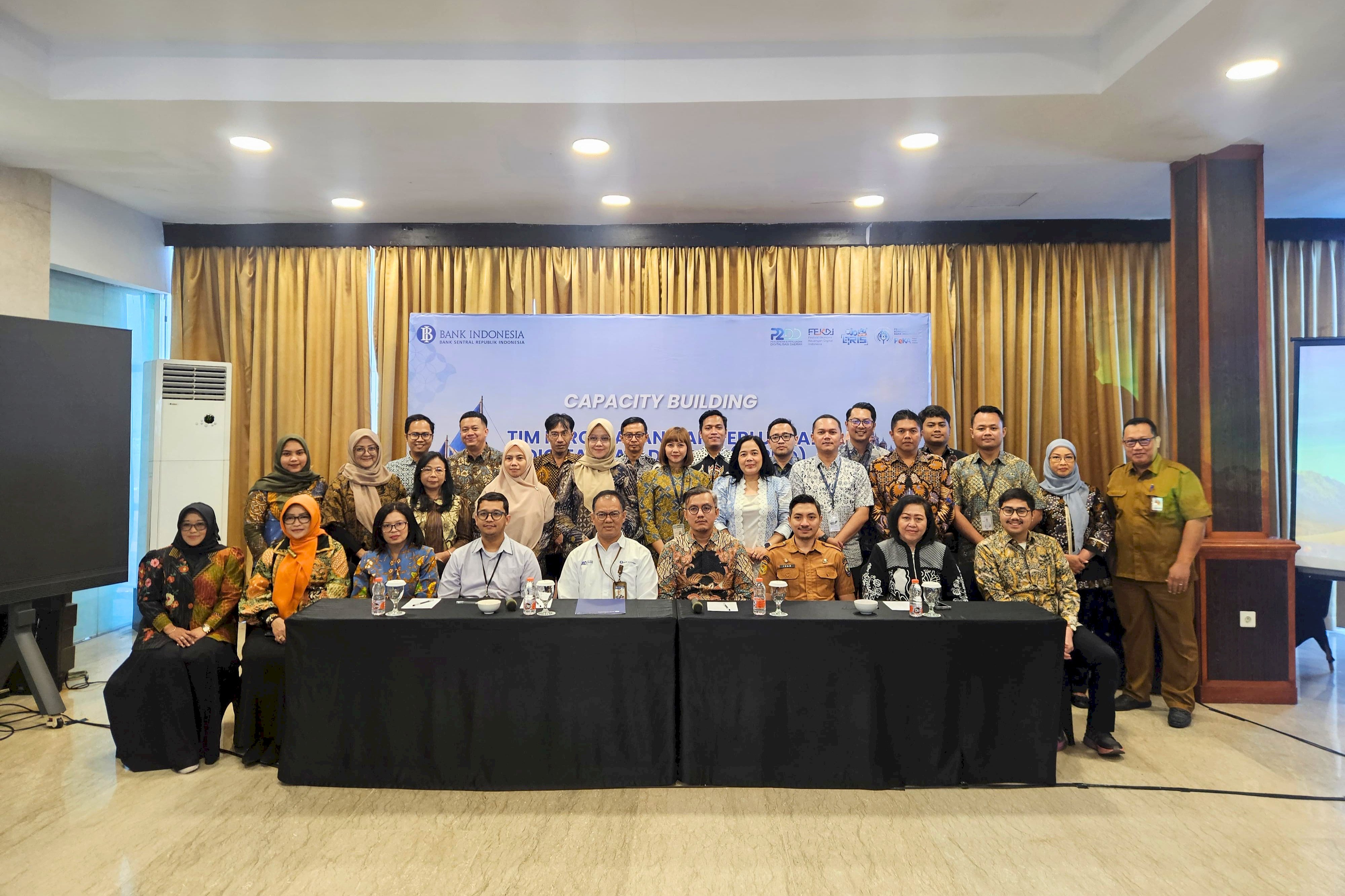 PERKUAT EKOSISTEM DIGITAL KEUANGAN DAERAH, TP2DD KLATEN DAN BANK JATENG BERGURU HINGGA KE MAKASSAR