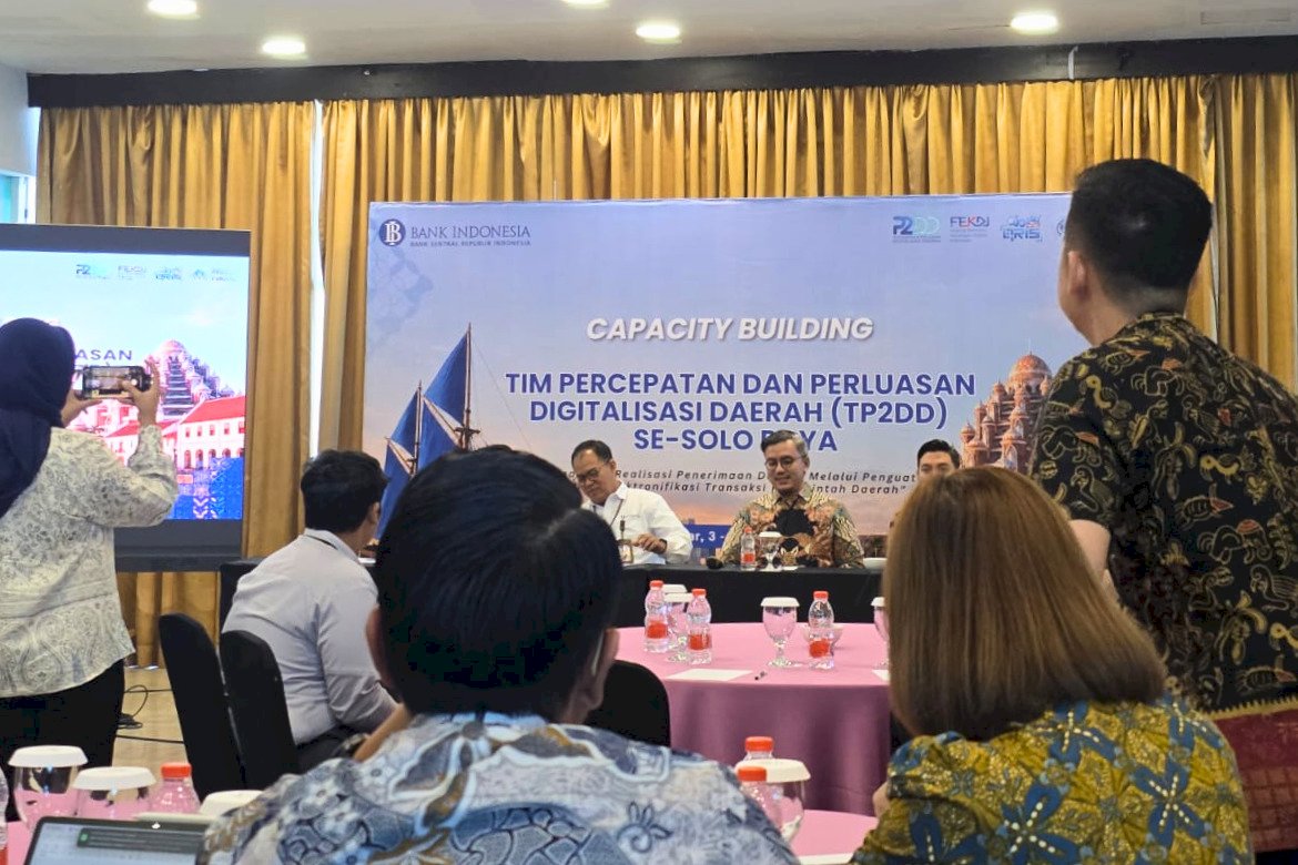 PERKUAT EKOSISTEM DIGITAL KEUANGAN DAERAH, TP2DD KLATEN DAN BANK JATENG BERGURU HINGGA KE MAKASSAR